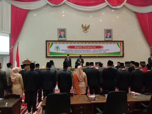 H Dani M Nursalam, anggota DPRD Provinsi Riau menghadiri prosesi pelantikan anggota DPRD Kabupaten Inhil 