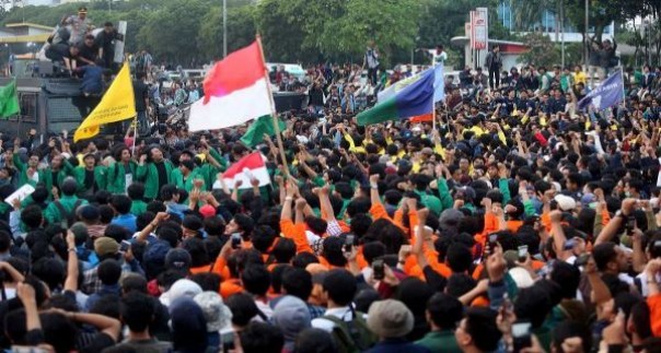 Ribuan mahasiswa saat demo tolak UU KPK hingga RUU KUHP/int