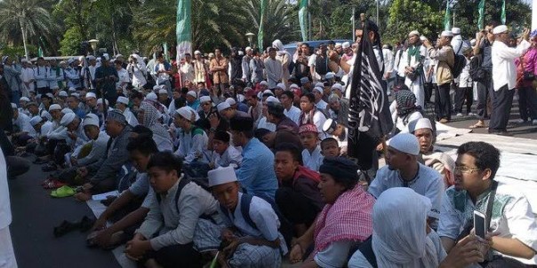 Diblokade Polisi, Massa Mujahid 212 Gagal Demonstrasi depan Istana Negara