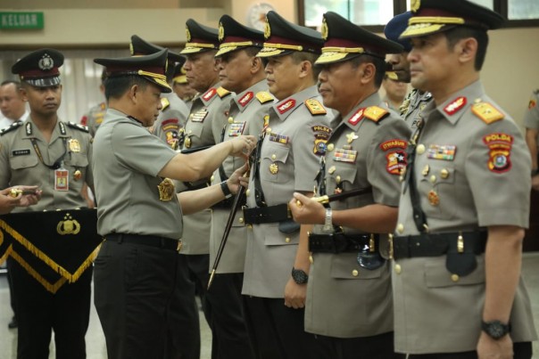 Kapori Jendral Tito Karnavian Resmi Ganti Kapolda Riau