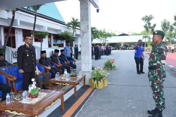 Wakapolres Bengkalis  Kompol Kurnia Setyawan jadi Inspektur Upacara peringatan Hari Kesaktian Pancasila tingkat Kabupaten Bengkalis (foto/hari)