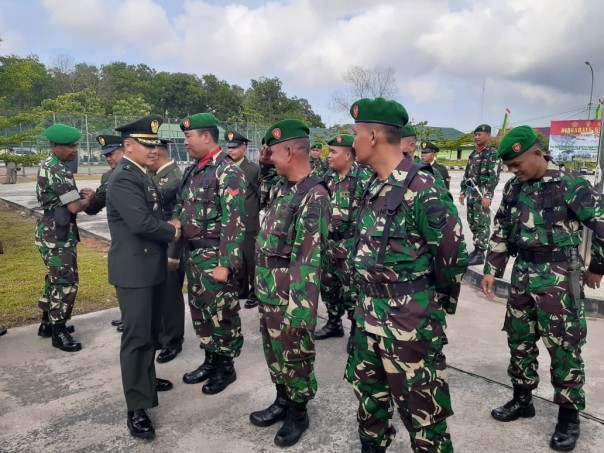 Kodim 0303/Bengkalis melaksanakan Apel sempena peringatan HUT TNI ke-74 (foto/hari)