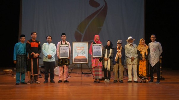 Pembukaan HPI Riau Meriah Ditandai Baca Puisi,  Musikalisasi dan Peluncuran Buku