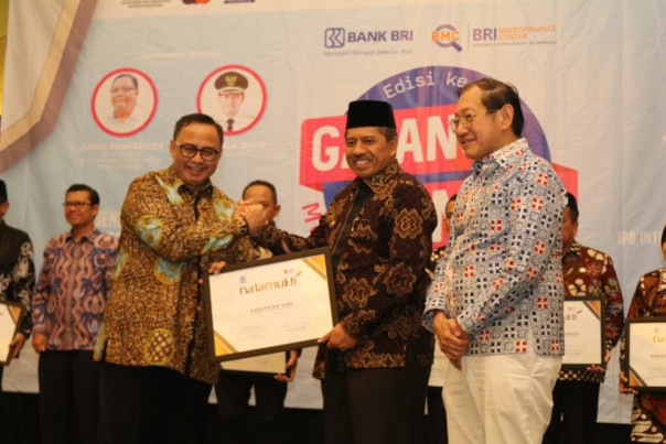 Pemkab Siak Raih Penghargaan Natamukti Ketiga dari ICSB Indonesia City Awards 2019 (foto/lin)