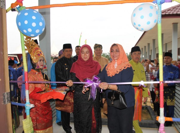 Gubernur Riau Syamsuar pernah jadi Camat Siak sewaktu belum dimekarkan dari Kabupaten Bengkalis (foto/lin)