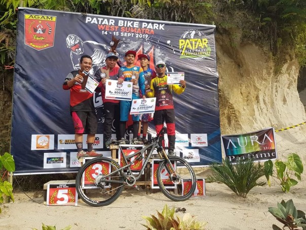 Mountain Bike (MTB) NJL Dumai matangkan persiapan Jelang race Enduro North Sumatra Series 3 (foto/dika)