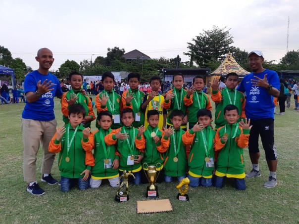 Sepak Bola Junior PTPN 5 Raih Juara Nasional 