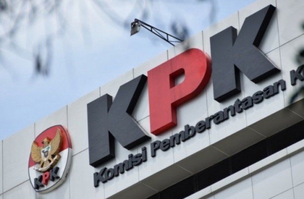 Komisi Pemberantasan Korupsi (KPK) menahan mantan Direktur Utama PT Industri Telekomunikasi Indonesia (INTI) atas kasus dugaan suap (foto/int)
