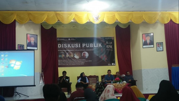 BEM Umrah Tanjungpinang gelar diskusi di bahas UU KPK (foto/istimewa)