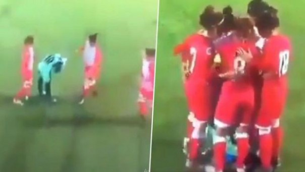 Rekaman video yang memperlihatkan pemain sepakbola wanita ramai-ramai melindungi pemain lawan, yang hijabnya terlepas. Netizen pun dibuat takjub. Foto: int 
