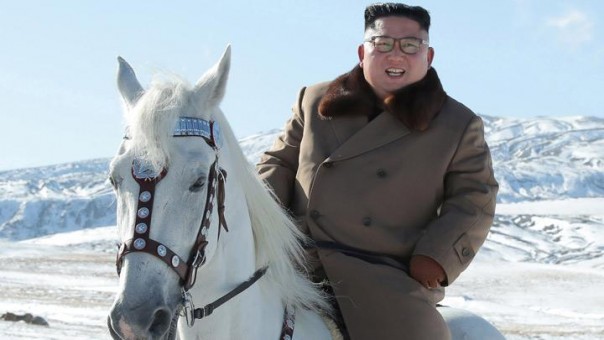 Pimpinan Korea Utara, Kim Jong-un buang fasilitas Korea Selatan di Gunung Kumgang (foto/int)