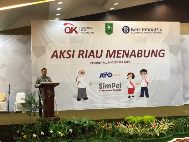 Kepala OJK Riau, Yusri saat memberikam sambutan