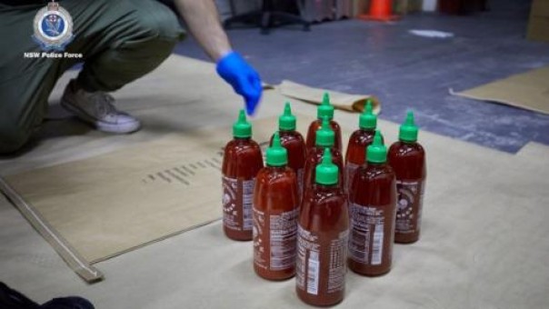 Ratusan botol impor dari Amerika Serikat diamankan polisi Australia, ternyata berisi sabu-sabu (foto/int)