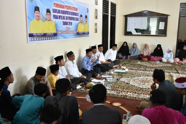 LPTQ Kabupaten Bengkalis secara resmi menutup kegiatan persiapan kafilah Kabupaten Bengkalis untuk mengikuti Musabaqoh Tilawatil Qur'an (MTQ) ke-38 tingkat Provinsi Riau (R24/Hari)