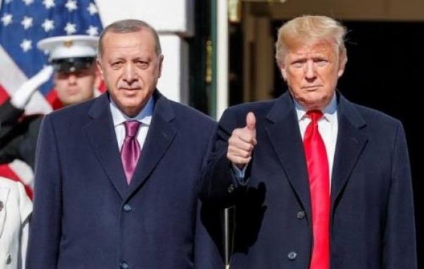 Presiden Turki Erdogan bertemu dengan Presiden Amerika Serikat (AS) Donald Trump di gedung putih (foto/int)