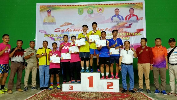 Dua Atlet BPSI Inhil akan ikut Kejuaraan Nasional (Kejurnas) Bulutangkis  2019 di Palembang (foto/Rgo)