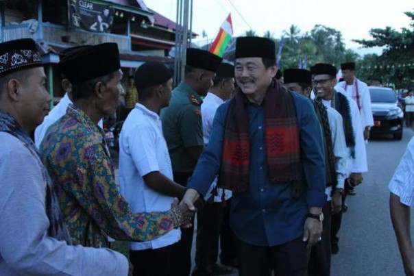 Wakil Bupati H.Halim berkunjung ke kenegerian Koto Rajo Kecamatan Kuantan Hilir Seberang (foto/Zar)