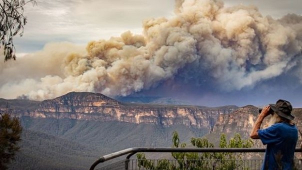Kebakaran Hutan di Australia, Puluhan Rumah Terbakar Akibat Gelombang Panas