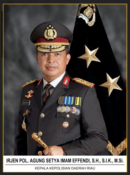 Kapolda Riau Irjen Pol Agung Setya Imam Efendi. Foto (Istimewa)