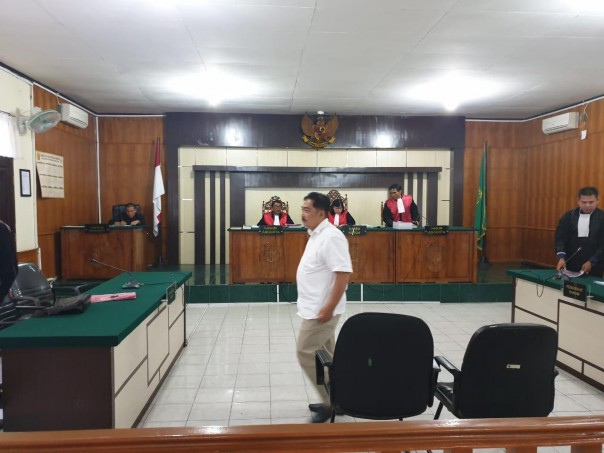 Mantan Anggota DPRD Kabupaten Bengkalis periode 2009-2014, Yudi Veryantoro dugaan tersangka kasus korupsi berjamaah Bantuan Sosial (Bansos) Bengkalis APBD Tahun 2012, mulai disidangkan (foto/Hari)