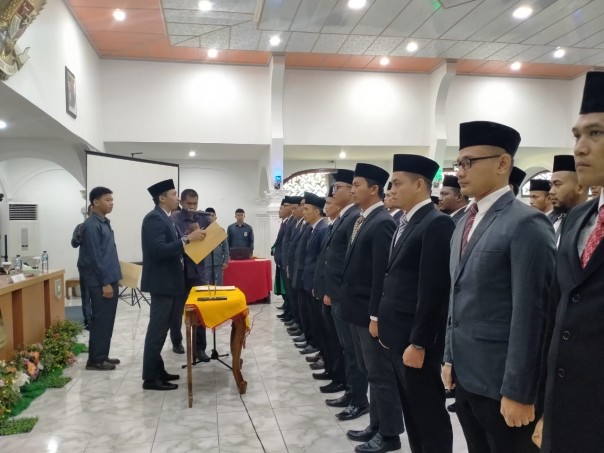 Sebanyak 33 pengawas kecamatan (Panwascam) se Kabupaten Bengkalis tahun 2019 resmi dilantik (foto/Hari)