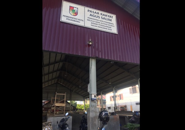 Pasar Agus Salim yang disediakan Pemerintah Kota untuk telpkasi pedagang pasar di sekotar STC. (R24/put)