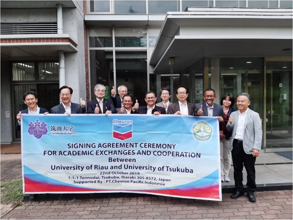 Perwakilan dosen Prodi Teknik Kimia Universitas Riau bersama jajaran pimpinan Fakultas Kehidupan dan Ilmu Lingkungan Universitas Tsukuba, Jepang, pada 22 Oktober 2019.