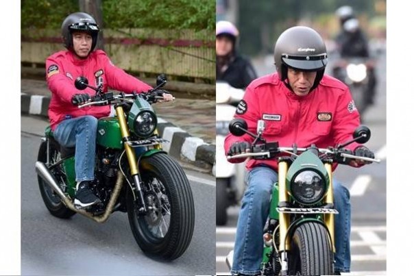 Presiden Joko Widodo saat mengendarai motor costum beberapa waktu lalu 