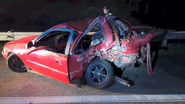 Satu Keluarga Ini Tewas Dalam Kecelakaan di Sungai Buloh, Semua Penumpang Terpental Keluar Dari Mobil