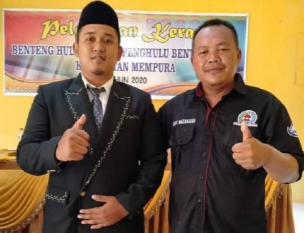 Muhammad Fakhrurozi (27) dilantik sebagai Kerani Kampung Benteng Hulu, Kecamatan Mempura, Siak (foto/lin)