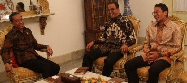 Suasana pertemuan antara Jokowi, Anies Baswedan dan Sandiaga Uno di Istana Presiden, beberapa waktu lalu. Foto: int 