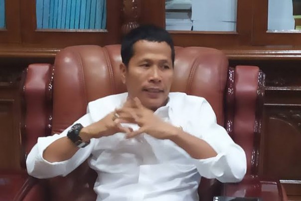Ketua DPRD Provinsi Riau, H Indra Gunawan atau akrab disapa Eet (foto/int)