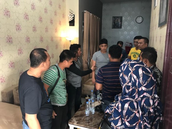 Pelaku tindak pidana narkoba Bengkalis akhirnya dibekuk aparat kepolisian saat berada di rumah kontrakannya di Jalan Duyung, Pekanbaru (foto/int)