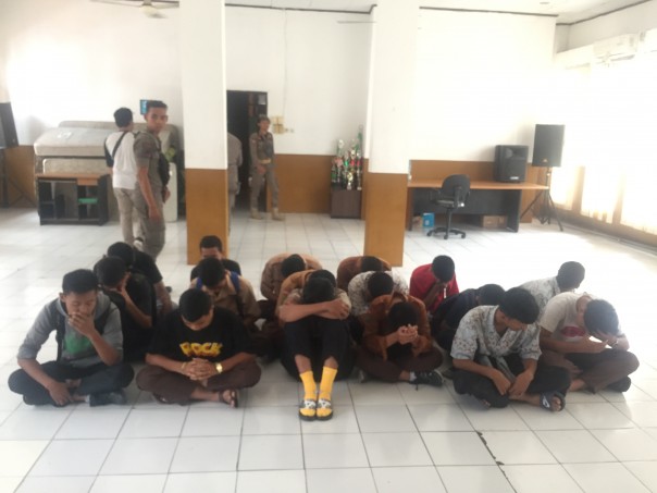 17 pelajar terjaring razia warnet Oleh Satpol PP Pekanbaru, Rabu (29/1/2020)