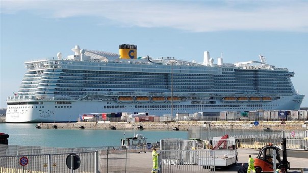 Turis di Kapal Pesiar Italia Dikonfirmasi Bersih Dari Virus Corona