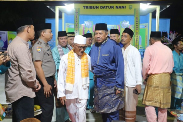 Bupati Siak Alfedri membuka secara resmi Musabaqah Tilawatil Qur'an (MTQ) ke V Kampung Bandar Pedada kecamatan Pusako (foto/int)