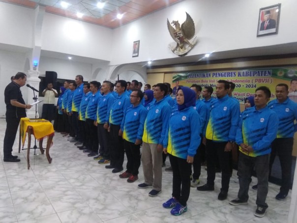 Pengurus Persatuan Bola Voli Seluruh Indonesia (PBVSI) Kabupaten Bengkalis resmi dilantik untuk masa bakti 2020-2024 (foto/int)