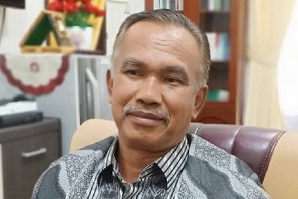 Kepala Dinas Pemberdayaan Masyarakat dan Desa (DPMD) Kabupaten Bengkalis, Drs. H. Yuhelmi (foto/Hari)