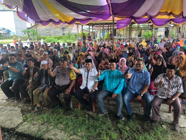 Anggota DPRD Provinsi Riau H Dani M Nursalam, S.Pi, M.Si melaksanakan Reses (foto/Rgo)