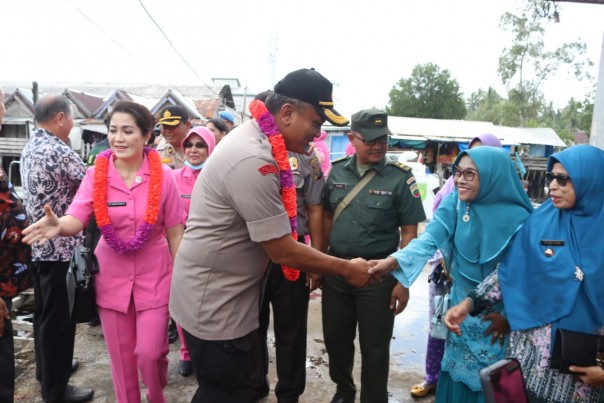 Kapolres Indragiri Hilir AKBP Indra Duaman, SIK melakukan kunjungan kerja (foto/Rgo)