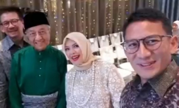 Sandiaga Uno bertemu PM Malaysia Mahathir Mohamad (foto/int)