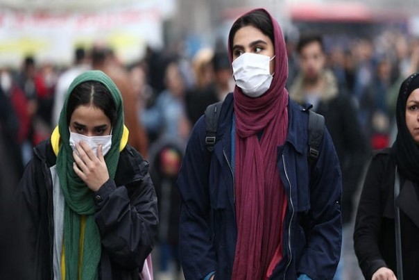 Warga Iran dihantui virus corona