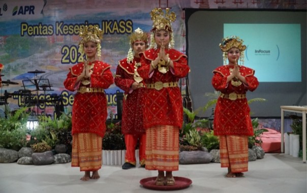 Kegiatan ini berisikan pementasan kesenian asal Sumatera Selatan, Jumat (27/2/2020) di Food Court, Town Site 2 Riau Kompleks (foto/ist)
