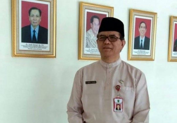 Dirut RSUD Arifin Achmad, Nuzelly Husnedi