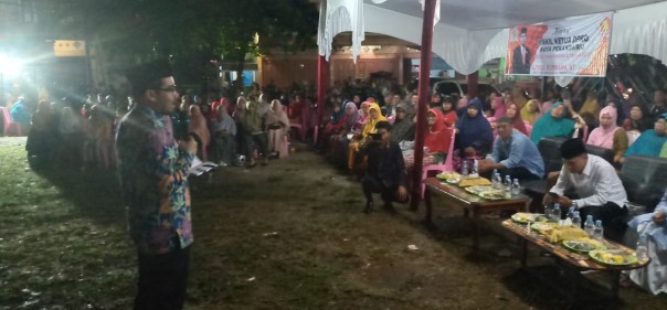 Wakil Ketua DPRD Pekanbaru, Ginda Burnama saat melakukan reses