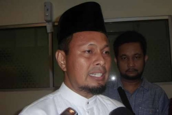 Masrul Kasmi yang hari ini dilantik sebagai Staf Ahli Bidang Pemerintahan, Hukum, Politik dan Kemasyarakatan Provinsi Riau.