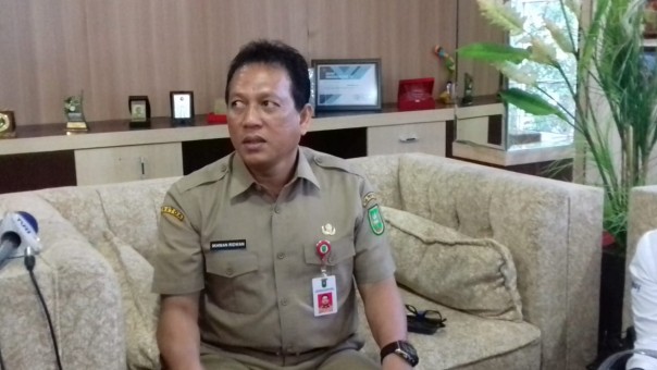 Kepala BKD Riau, Ikhwan Ridwan