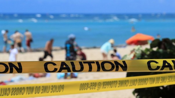 Hawaii Mengkarantina Semua Kedatangan Turis Selama 14 Hari