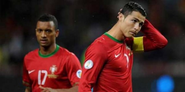 Nani dan Cristiano Ronaldo yang sama-sama anggota Timnas Portugal. Foto: int 