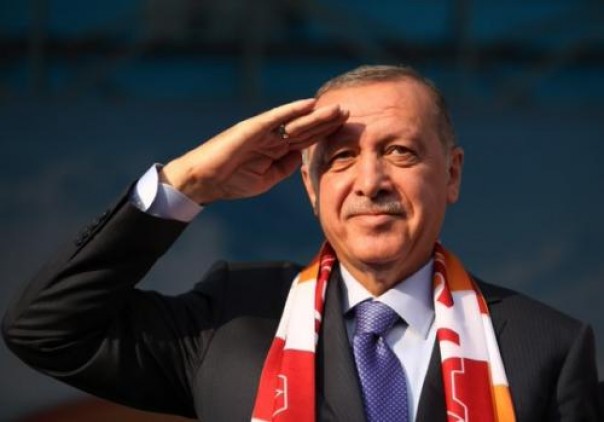 Presiden Erdogan relakan 7 bulan gajinya untuk negara membantu dalam berantas virus corona (foto/int)